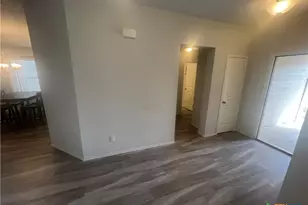 104 Green Jay Dr, Jarrell, TX 76537 - Photo 19