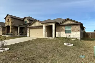 104 Green Jay Dr, Jarrell, TX 76537 - Photo 3