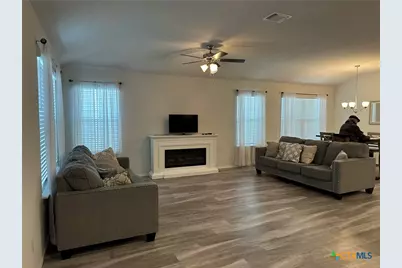 104 Green Jay Drive, Jarrell, TX 76537 - Photo 7