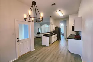 1212 Neuberry Cliffe, Temple, TX 76502 - Photo 7