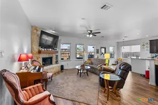 525 Pecan Farms, New Braunfels, TX 78130 - Photo 9