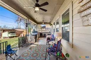 525 Pecan Farms, New Braunfels, TX 78130 - Photo 25