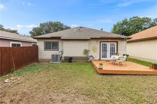 6831 Celes Meadow Dr, Converse, TX 78109 - Photo 23