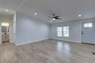 4504 Atlantis Dr, Austin, TX 78725 - Photo 5