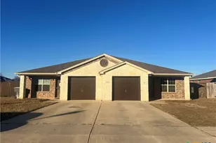 1401 Loyal Ln, Killeen, TX 76549 - Photo 1