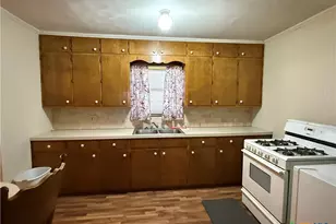 609 E Henry, Hamilton, TX 76531 - Photo 11