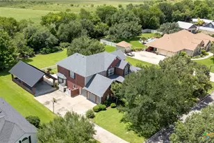 123 Northwood Dr, Cuero, TX 77954 - Photo 7