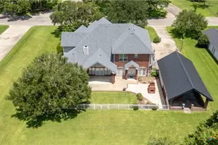 123 Northwood Dr, Cuero, TX 77954 - Photo 5