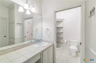 123 Northwood Dr, Cuero, TX 77954 - Photo 41