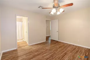 508 Queenswood Trail, Victoria, TX 77901 - Photo 13