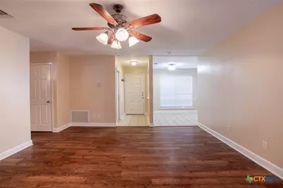 508 Queenswood Trail, Victoria, TX 77901 - Photo 5