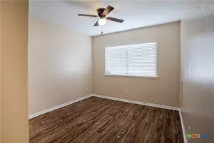 508 Queenswood Trail, Victoria, TX 77901 - Photo 17