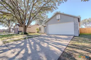 508 Queenswood Trail, Victoria, TX 77901 - Photo 3
