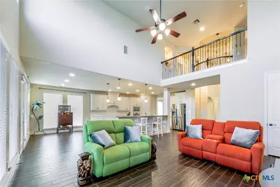 2901 Glen View, Seguin, TX 78155 - Photo 17