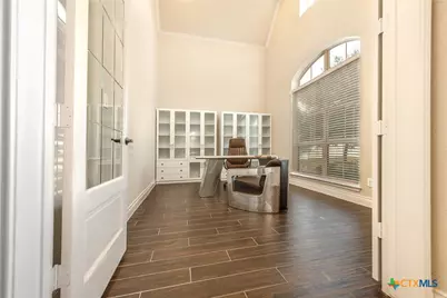 2901 Glen View, Seguin, TX 78155 - Photo 5