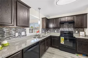 2114 Hamilton Ln, Belton, TX 76513 - Photo 7