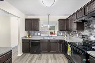 2114 Hamilton Ln, Belton, TX 76513 - Photo 5