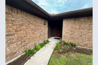 409 Taos Drive, Victoria, TX 77904 - Photo 3