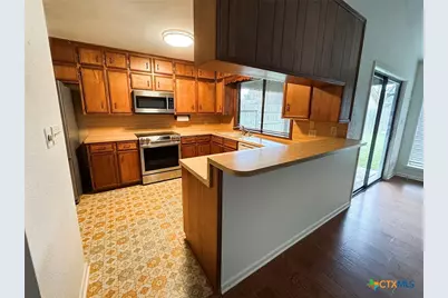 409 Taos Drive, Victoria, TX 77904 - Photo 7