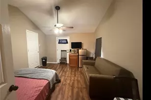 516 Ella St, Port Lavaca, TX 77979 - Photo 5