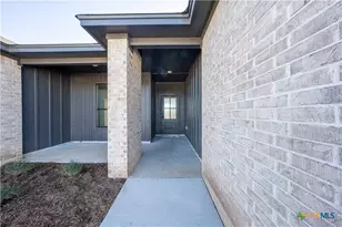 715 Liberty Park Dr, Belton, TX 76513 - Photo 3