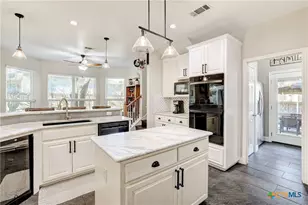 300 Champions Dr, Georgetown, TX 78628 - Photo 15