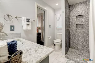 300 Champions Dr, Georgetown, TX 78628 - Photo 25