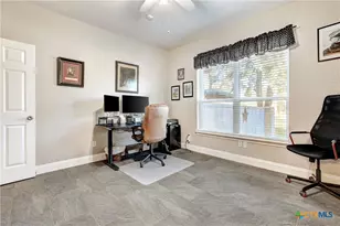 300 Champions Dr, Georgetown, TX 78628 - Photo 33