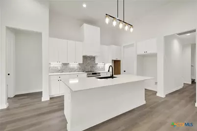 328 Compass Rose, Canyon Lake, TX 78133 - Photo 13