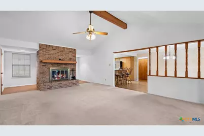 1310 Lakewinds Circle, New Braunfels, TX 78130 - Photo 5