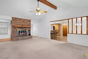 1310 Lakewinds Cir, New Braunfels, TX 78130 - Photo 5