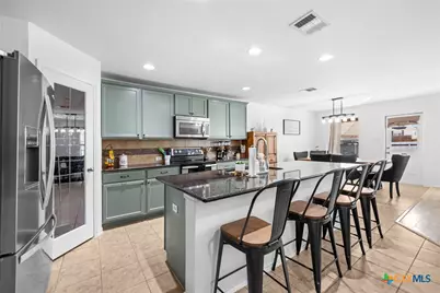 306 E Vega Lane, Killeen, TX 76542 - Photo 9