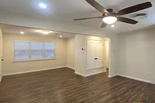 406 Oak St, Copperas Cove, TX 76522 - Photo 7