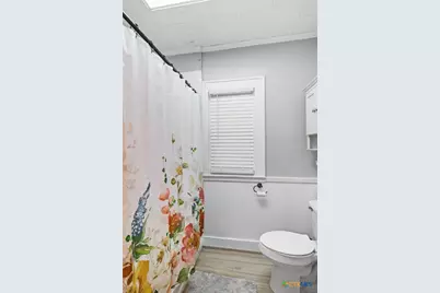 314 W Brackenridge Street, Edna, TX 77957 - Photo 19