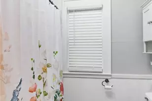 314 W Brackenridge St, Edna, TX 77957 - Photo 19