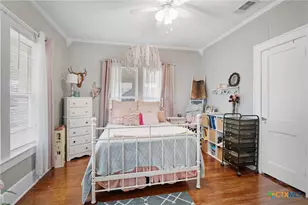 314 W Brackenridge St, Edna, TX 77957 - Photo 15