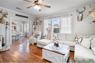 314 W Brackenridge Street, Edna, TX 77957 - Photo 5