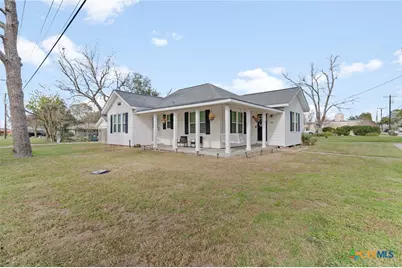 314 W Brackenridge Street, Edna, TX 77957 - Photo 23