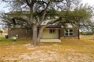 320 Sunrise Hills, Lampasas, TX 76550 - Photo 25