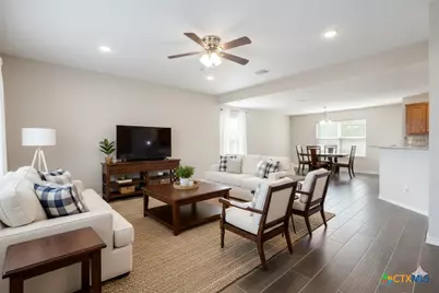 320 Sunrise Hills, Lampasas, TX 76550 - Photo 3