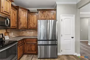 5562 Denmans Loop, Belton, TX 76513 - Photo 17