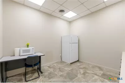 309 S Key Avenue, Lampasas, TX 76550 - Photo 25