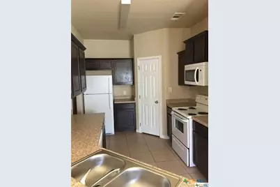 1208 Cavalry Lane #B, Killeen, TX 76549 - Photo 5