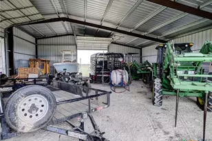 198 Co Rd 310, Yoakum, TX 77995 - Photo 41