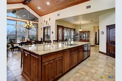 198 County Road 310, Yoakum, TX 77995 - Photo 15