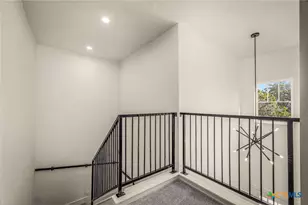 1672 Hillcrest Forest, Canyon Lake, TX 78133 - Photo 21