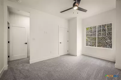 1672 Hillcrest Forest, Canyon Lake, TX 78133 - Photo 27