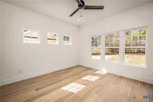 1672 Hillcrest Forest, Canyon Lake, TX 78133 - Photo 15