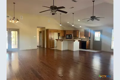 3076 County Road 1045, Lampasas, TX 76550 - Photo 15