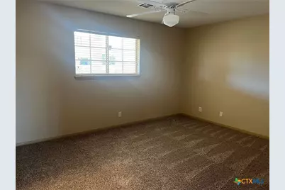 3076 County Road 1045, Lampasas, TX 76550 - Photo 29